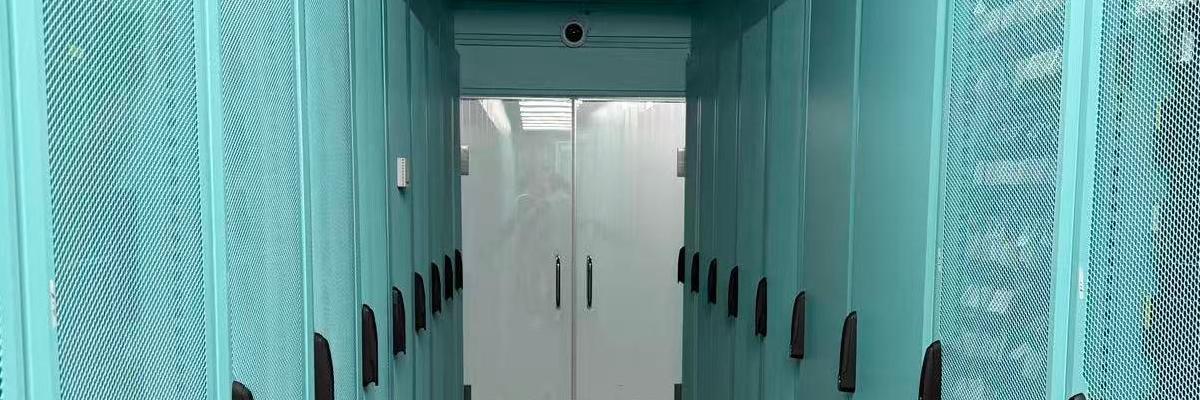 高电机柜租用、算力服务器机房，3kw、5kw、6kw机柜规格，支持机柜电力定制！机柜低至2500元起！带宽低至6折！数量有限欢迎来聊！